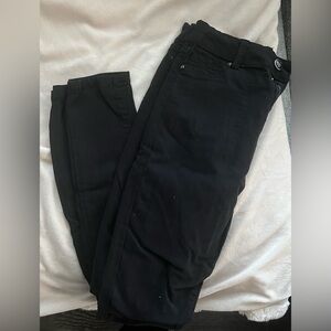 Lowa Black Fabric Detail